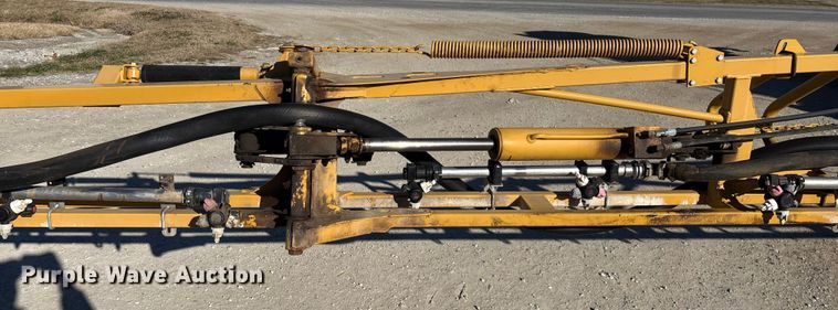 image for item ED2445 2014 RoGator RG900 sprayer