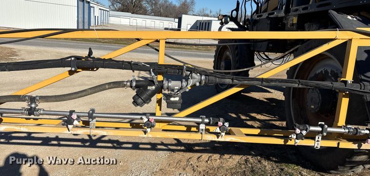 image for item ED2445 2014 RoGator RG900 sprayer
