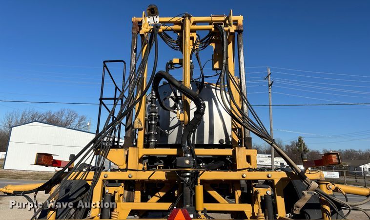 image for item ED2445 2014 RoGator RG900 sprayer