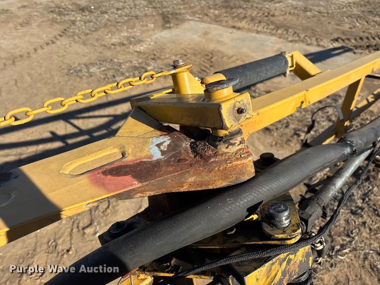 image for item ED2445 2014 RoGator RG900 sprayer