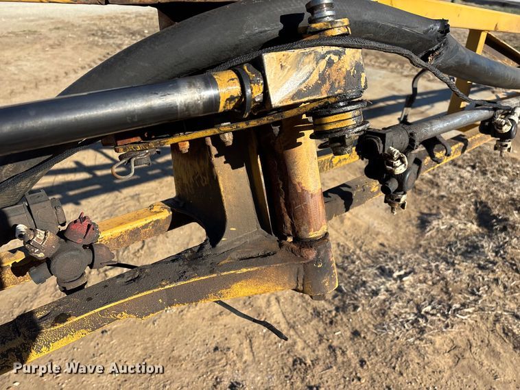 image for item ED2445 2014 RoGator RG900 sprayer