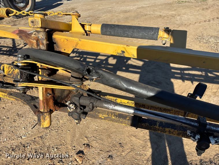 image for item ED2445 2014 RoGator RG900 sprayer