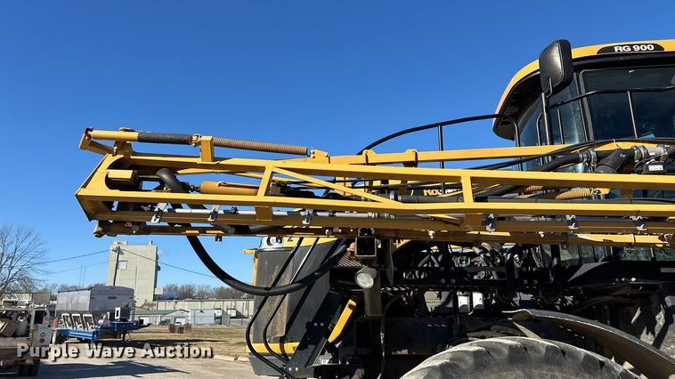 image for item ED2445 2014 RoGator RG900 sprayer