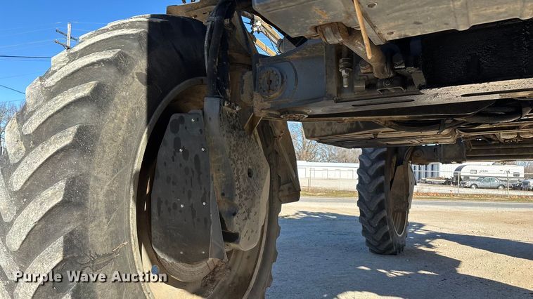 image for item ED2445 2014 RoGator RG900 sprayer