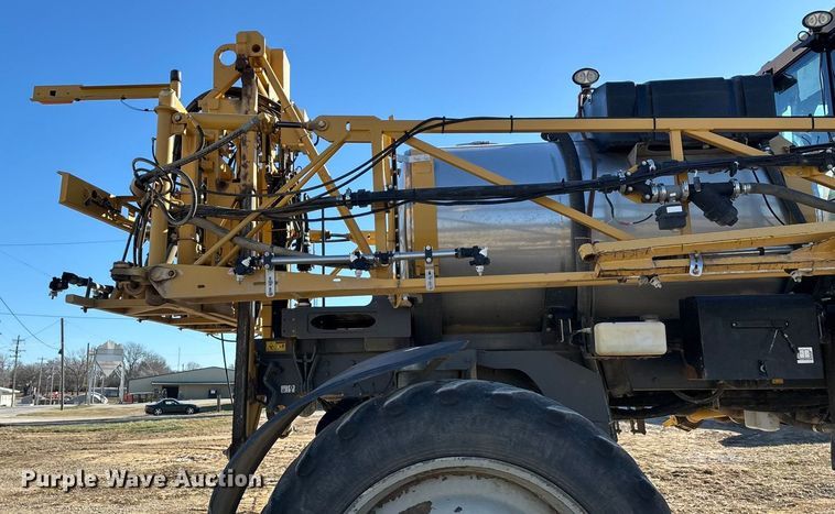 image for item ED2445 2014 RoGator RG900 sprayer