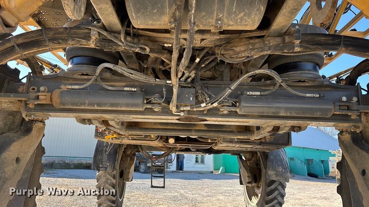 image for item ED2445 2014 RoGator RG900 sprayer