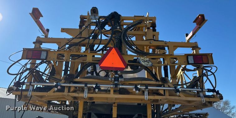 image for item ED2445 2014 RoGator RG900 sprayer