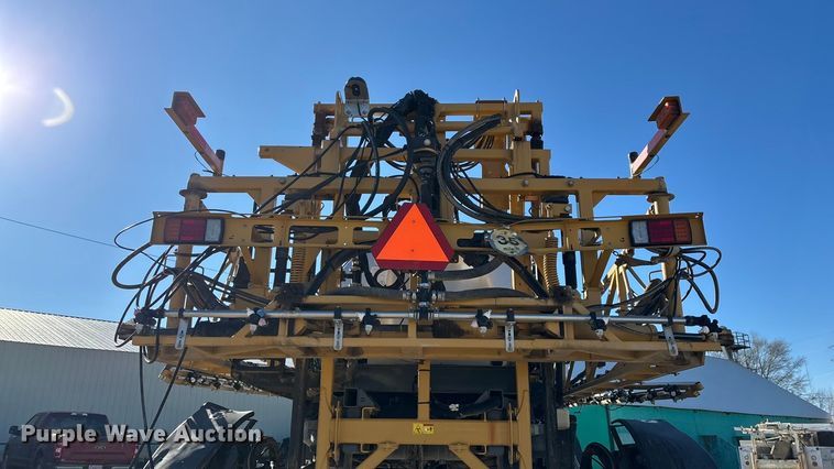 image for item ED2445 2014 RoGator RG900 sprayer