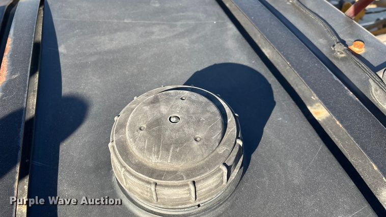 image for item ED2445 2014 RoGator RG900 sprayer