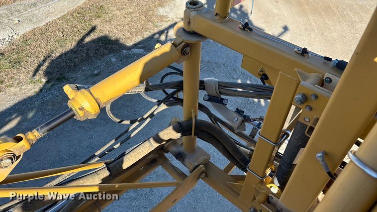 image for item ED2445 2014 RoGator RG900 sprayer