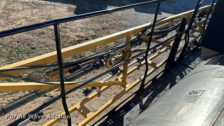 image for item ED2445 2014 RoGator RG900 sprayer