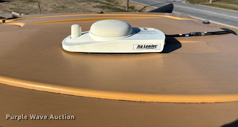 image for item ED2445 2014 RoGator RG900 sprayer