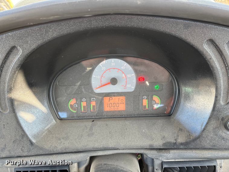 image for item ED2445 2014 RoGator RG900 sprayer