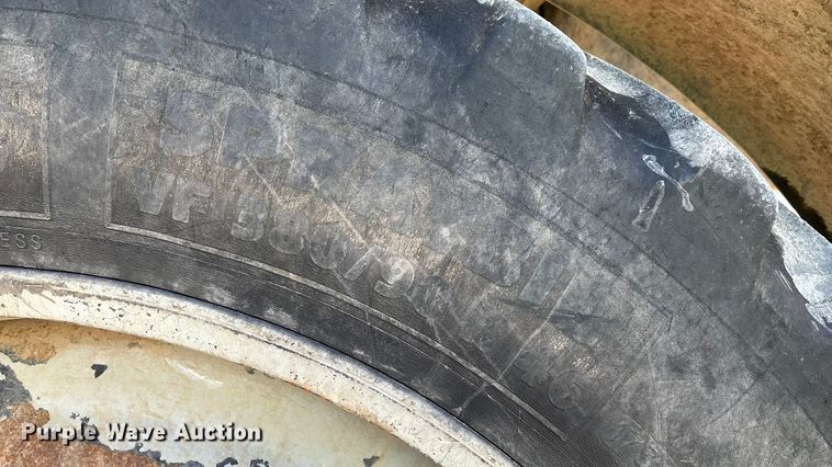 image for item ED2445 2014 RoGator RG900 sprayer