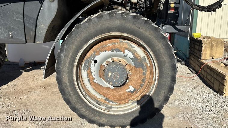 image for item ED2445 2014 RoGator RG900 sprayer