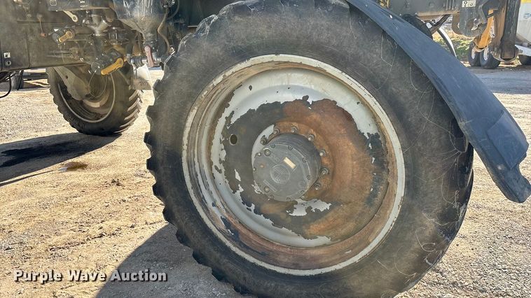 image for item ED2445 2014 RoGator RG900 sprayer