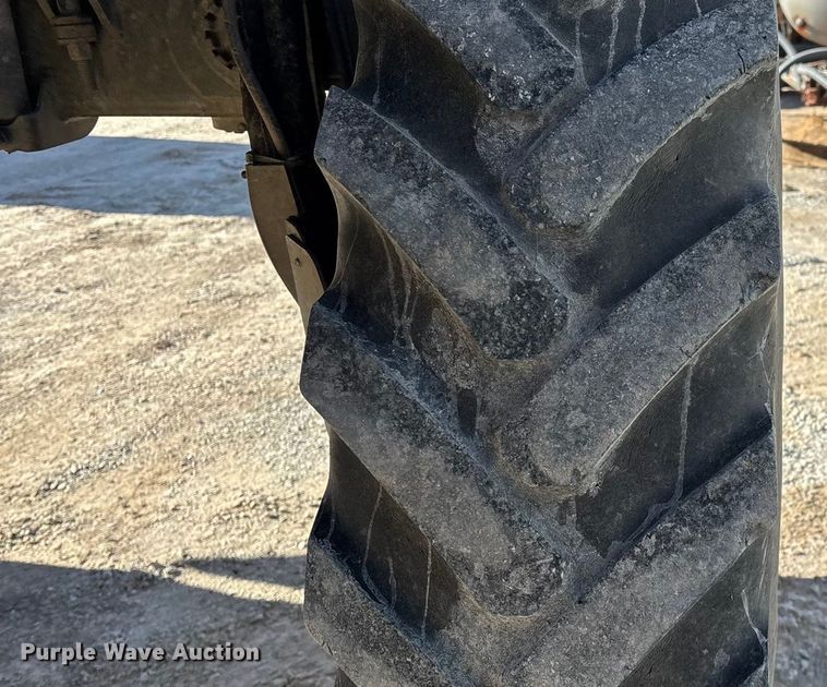 image for item ED2445 2014 RoGator RG900 sprayer