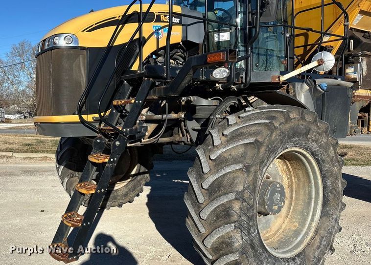 image for item ED2446 2012 RoGator RG1100 spreader