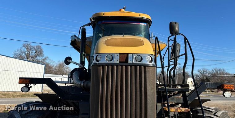 image for item ED2446 2012 RoGator RG1100 spreader