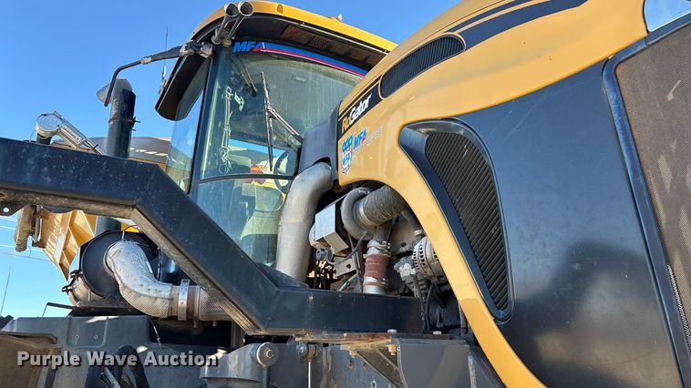 image for item ED2446 2012 RoGator RG1100 spreader