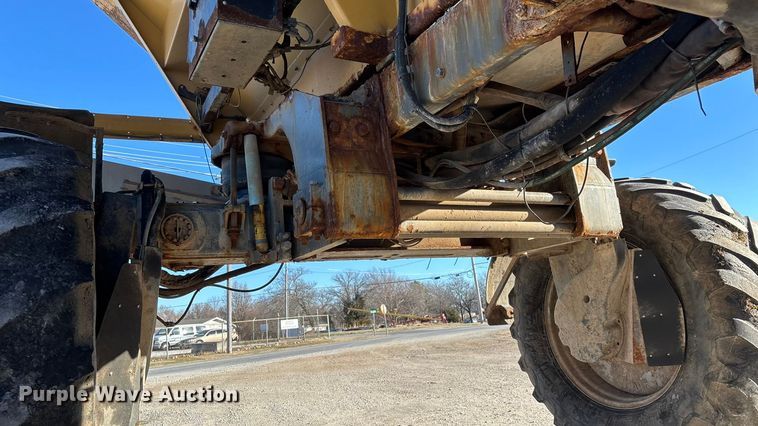 image for item ED2446 2012 RoGator RG1100 spreader