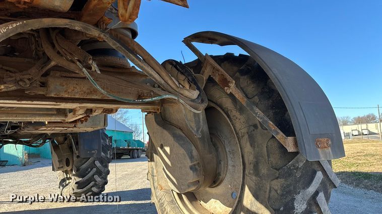 image for item ED2446 2012 RoGator RG1100 spreader