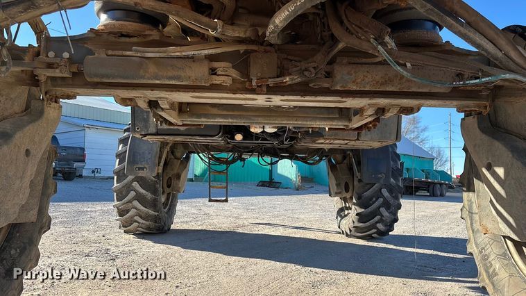 image for item ED2446 2012 RoGator RG1100 spreader