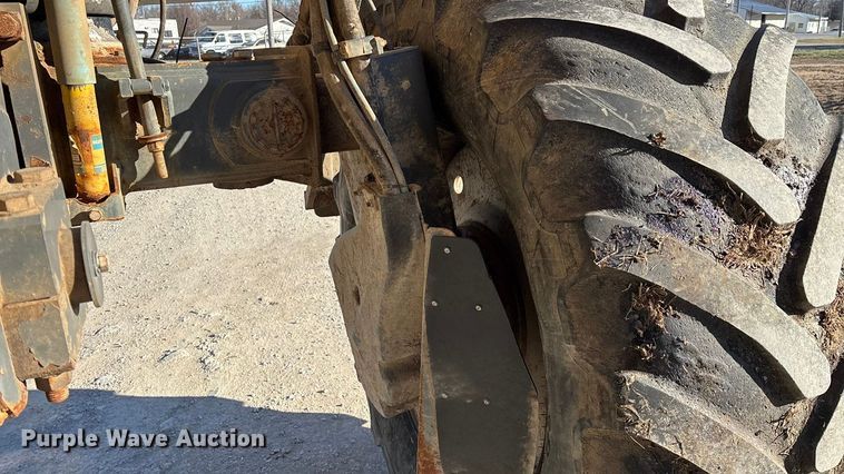 image for item ED2446 2012 RoGator RG1100 spreader