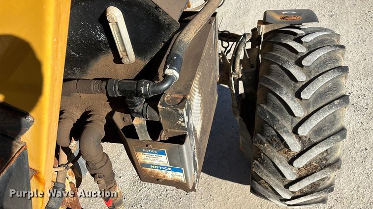 image for item ED2446 2012 RoGator RG1100 spreader