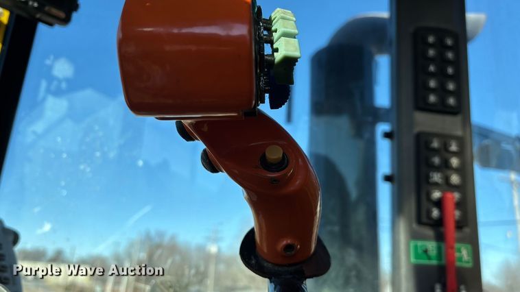 image for item ED2446 2012 RoGator RG1100 spreader