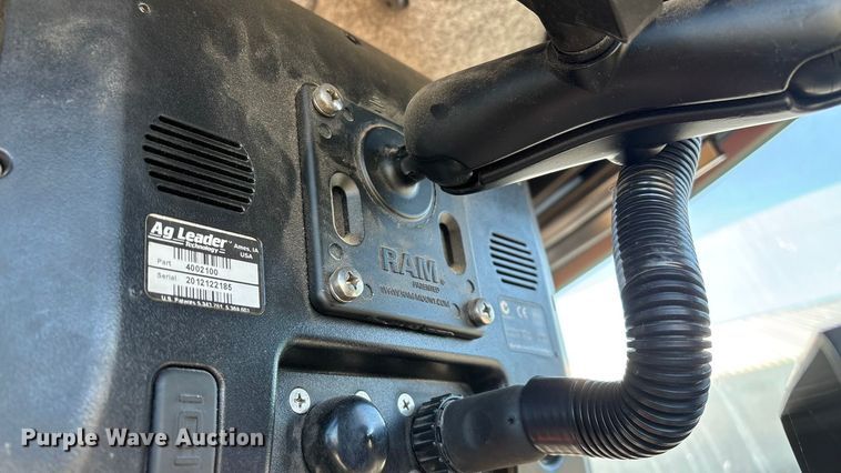 image for item ED2446 2012 RoGator RG1100 spreader