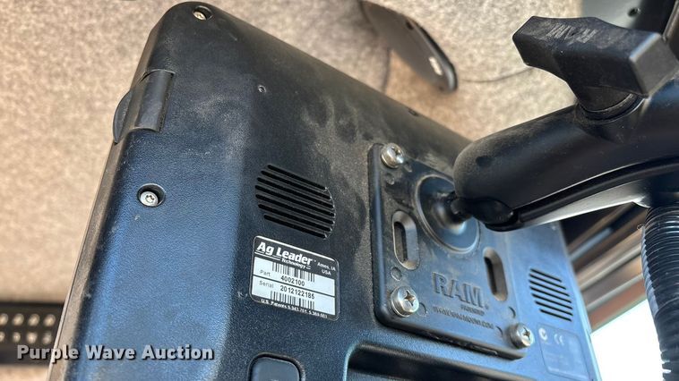 image for item ED2446 2012 RoGator RG1100 spreader