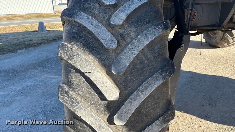 image for item ED2446 2012 RoGator RG1100 spreader