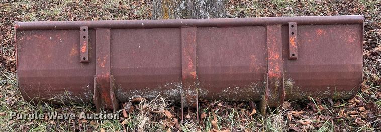 image for item ED2456 Case 830 Comfort King tractor