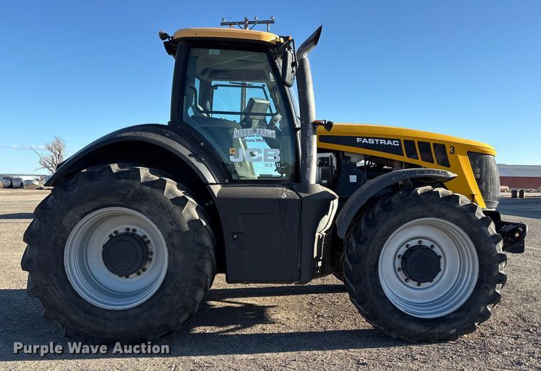 image for item EF6262 2014 JCB Fastrac 8310 MFWD tractor