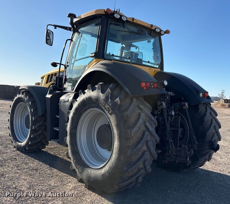 image for item EF6262 2014 JCB Fastrac 8310 MFWD tractor