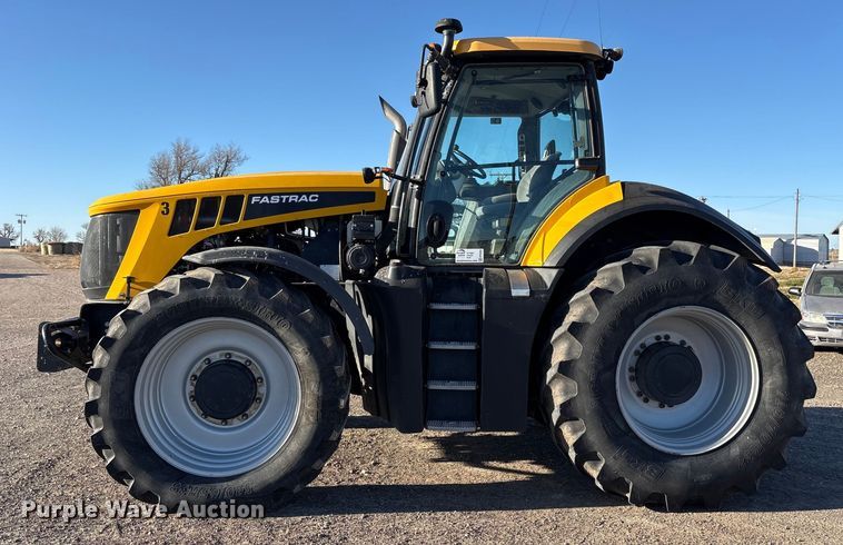 image for item EF6262 2014 JCB Fastrac 8310 MFWD tractor