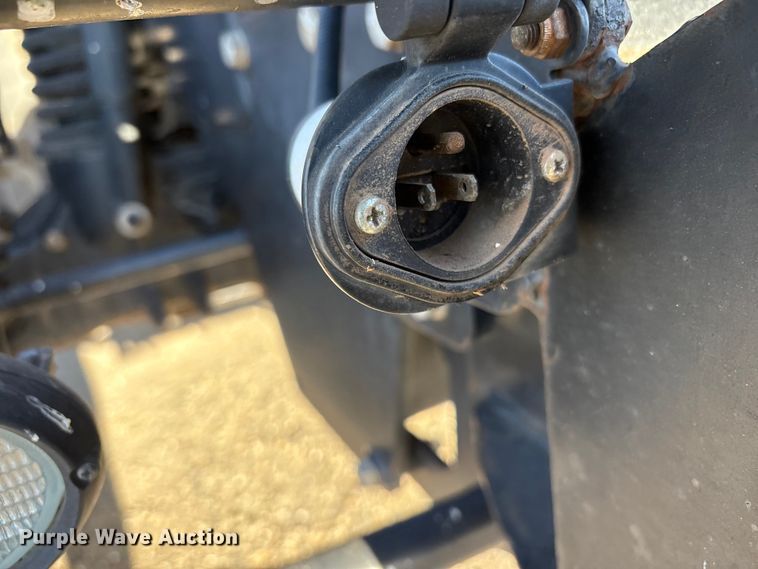 image for item EF6262 2014 JCB Fastrac 8310 MFWD tractor