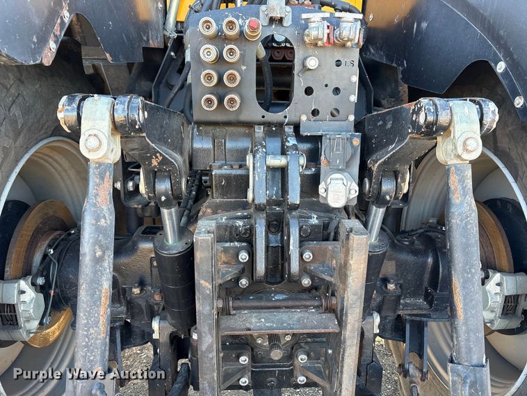 image for item EF6262 2014 JCB Fastrac 8310 MFWD tractor