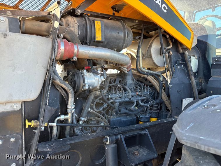 image for item EF6262 2014 JCB Fastrac 8310 MFWD tractor