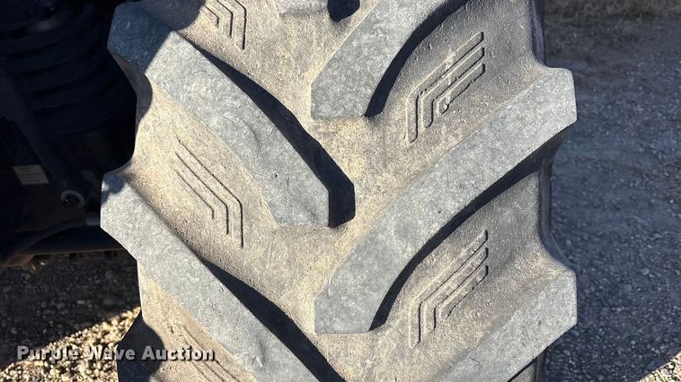 image for item EF6262 2014 JCB Fastrac 8310 MFWD tractor