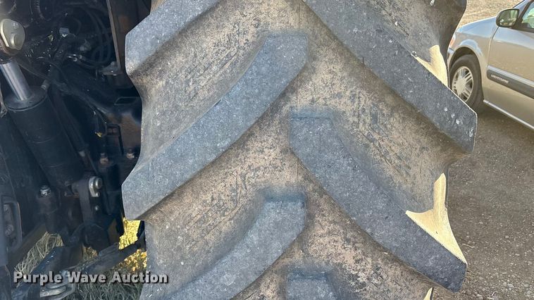 image for item EF6262 2014 JCB Fastrac 8310 MFWD tractor