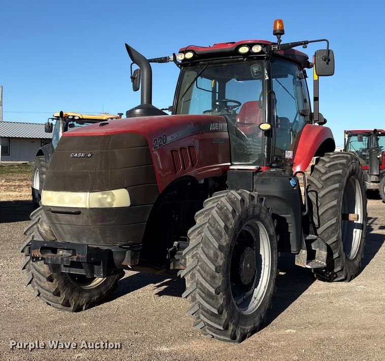 image for item EF6263 2015 Case IH Magnum 220 MFWD tractor