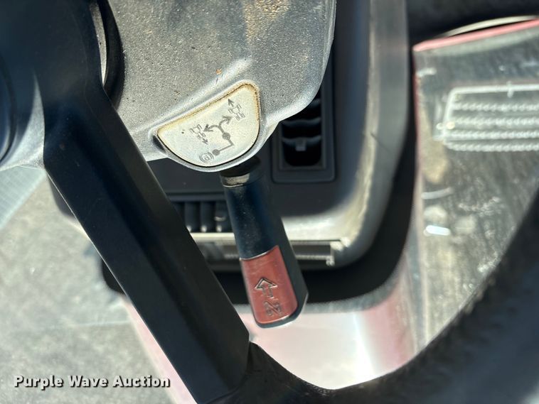 image for item EF6263 2015 Case IH Magnum 220 MFWD tractor