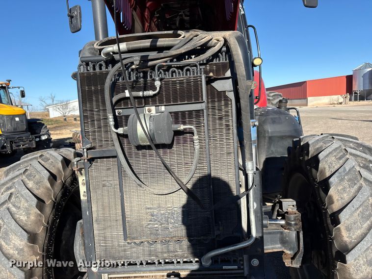 image for item EF6263 2015 Case IH Magnum 220 MFWD tractor