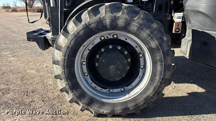 image for item EF6263 2015 Case IH Magnum 220 MFWD tractor