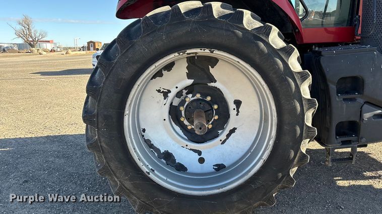 image for item EF6263 2015 Case IH Magnum 220 MFWD tractor
