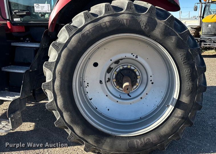 image for item EF6263 2015 Case IH Magnum 220 MFWD tractor