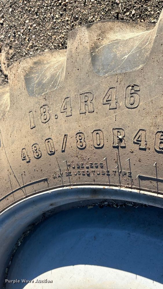 image for item EF6263 2015 Case IH Magnum 220 MFWD tractor