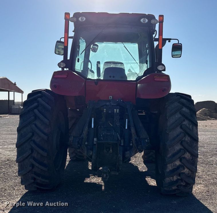 image for item EF6264 2015 Case Magnum 220 MFWD tractor